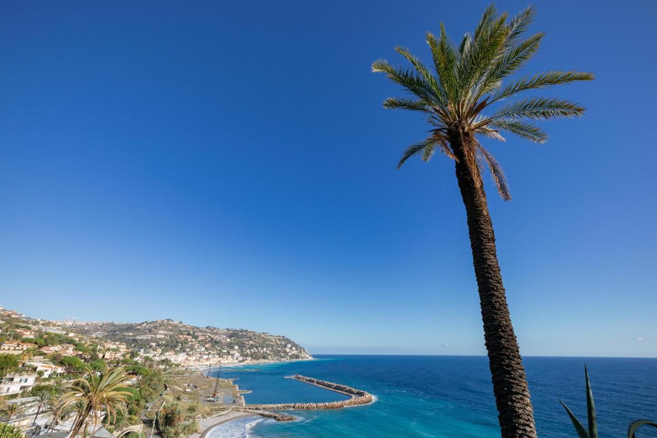 086 - Sunshine Home, 5 Minuti Dalla Spiaggia - Parcheggio Privato Gratis Incluso Ospedaletti Exteriér fotografie