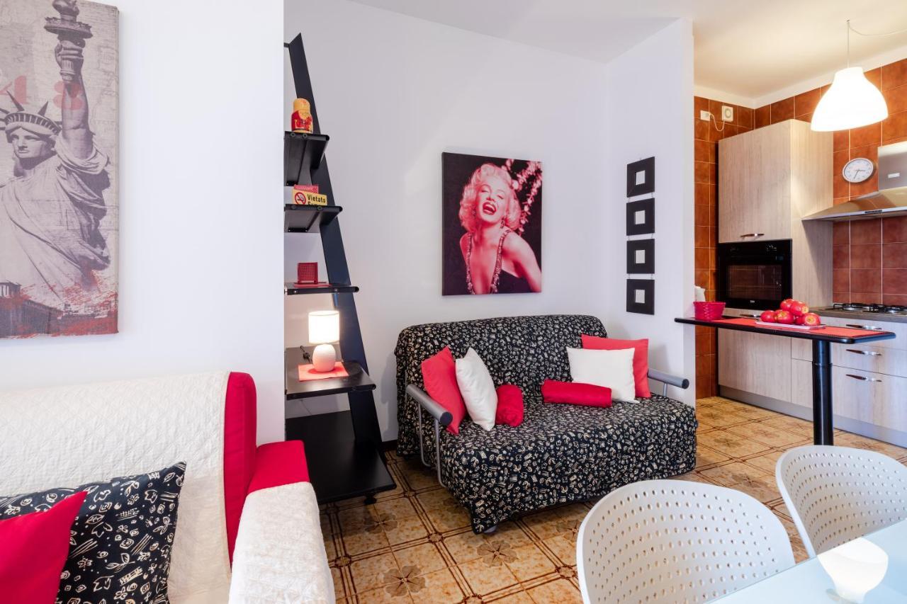 086 - Sunshine Home, 5 Minuti Dalla Spiaggia - Parcheggio Privato Gratis Incluso Ospedaletti Exteriér fotografie